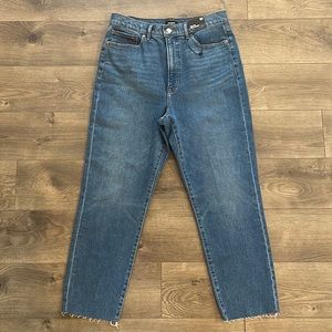 NEW | Express High Rise Mom Jean